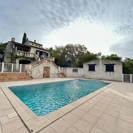 Holiday home Maison 4 Pieces Avec Piscine Privee, Parking Et Proche Aux Issambres - Fr-1-226-80